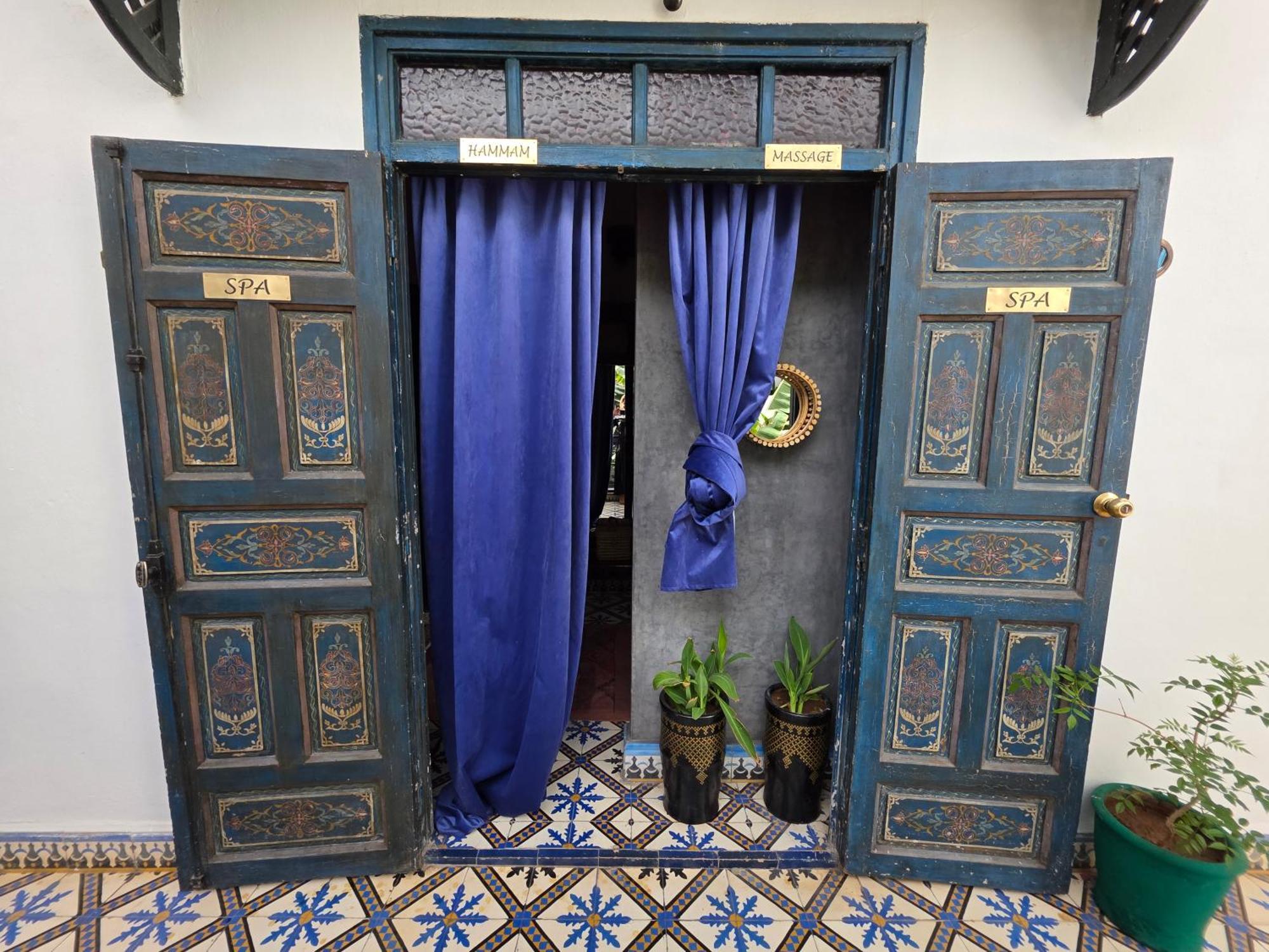Riad Aloes & Spa (Adults Only) มาร์ราเกช ภายนอก รูปภาพ