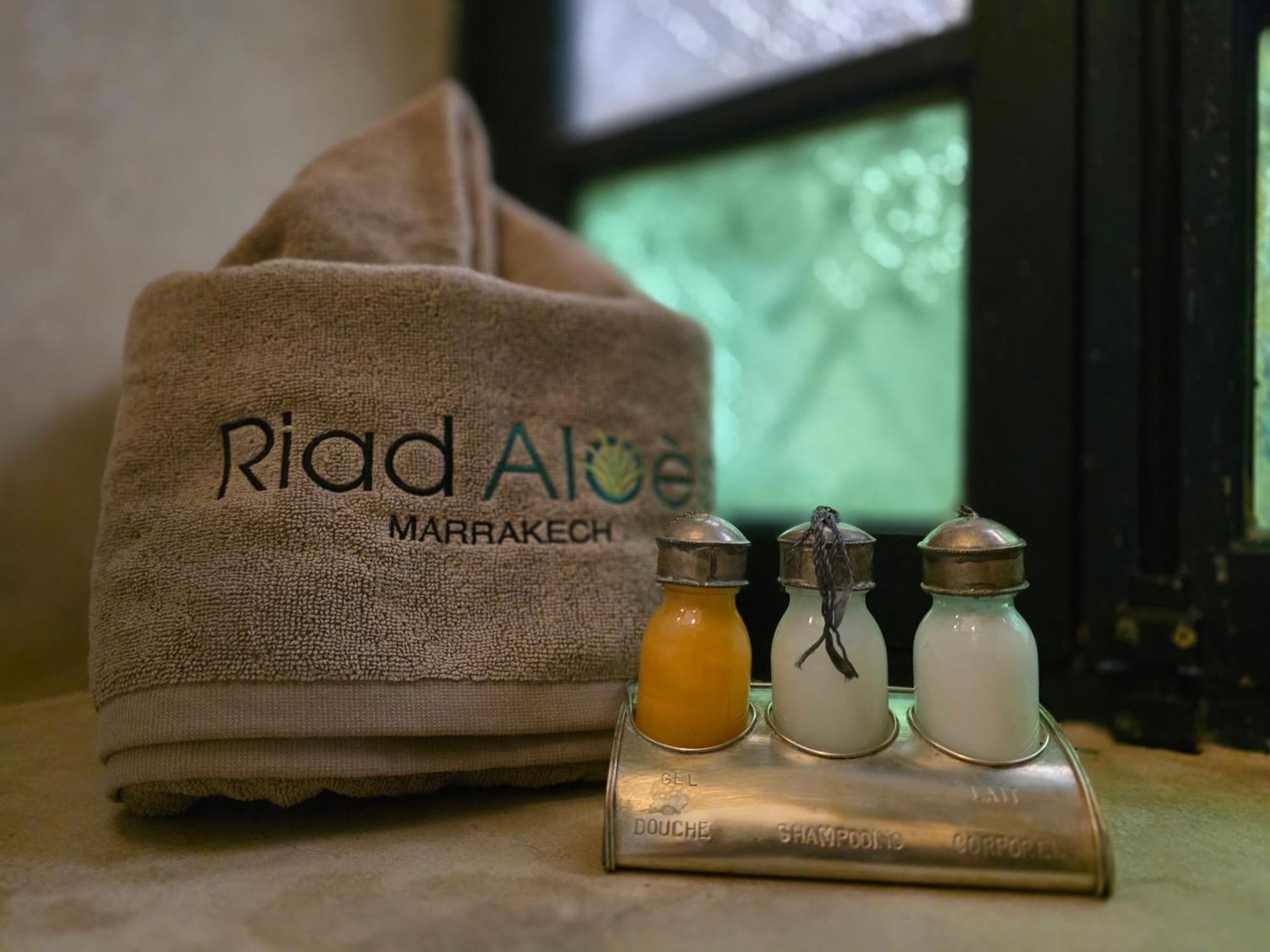 Riad Aloes & Spa (Adults Only) มาร์ราเกช ภายนอก รูปภาพ